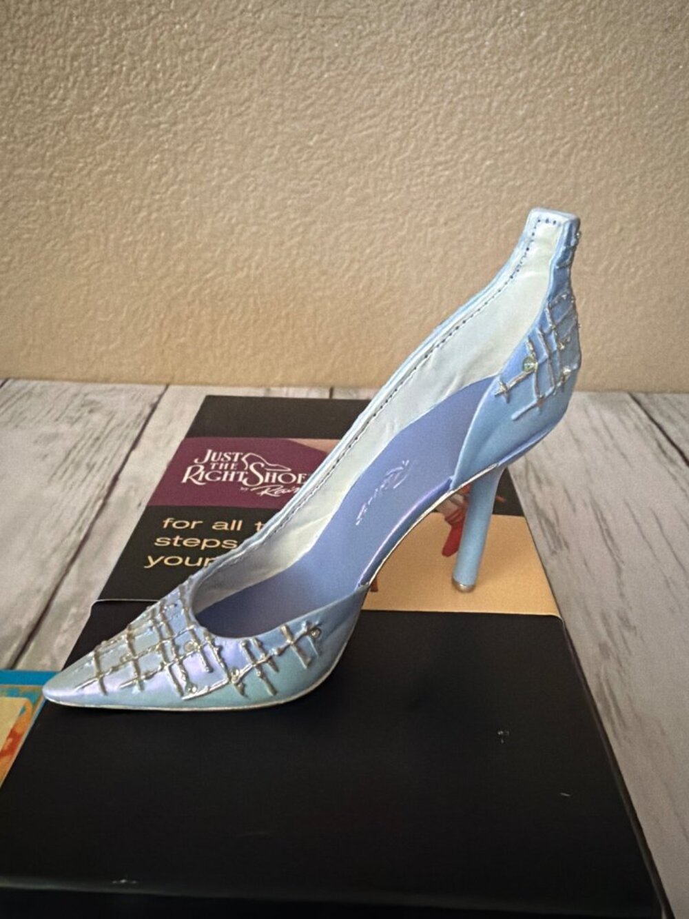 2005 Just the Right Shoe by Raine "Shimmer" Mini Shoe Figurine #25558 NEW w/Box - Picture 12 of 13